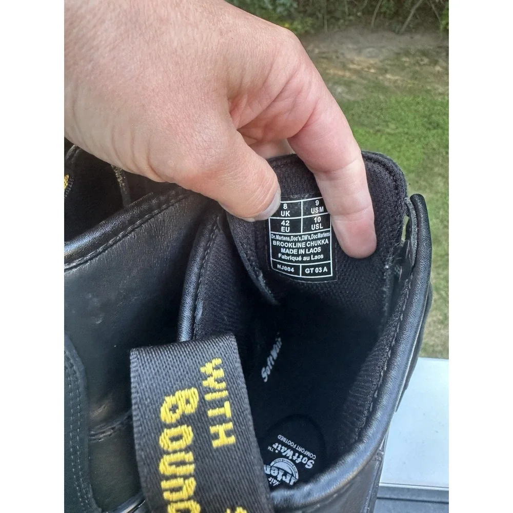 Dr Martens Air Walk Brookline Chukka Eye Boot Mens Size 9 Black Leather